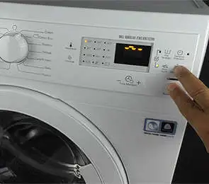 Cosa significa e cosa fare in caso di errore E38 lavatrice Electrolux