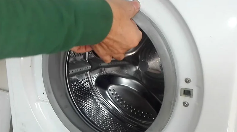 come sostituire vasca lavatrice 1 passaggio molla e guarnizione