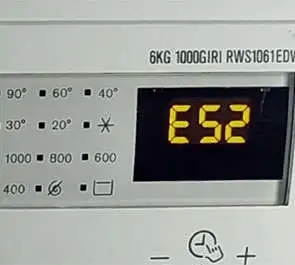 Errore E52 lavatrice Electrolux