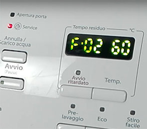 Errore F02 lavatrice Whirlpool