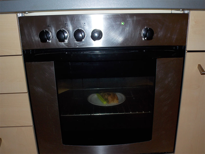 forno indesit senza modello vista frontale
