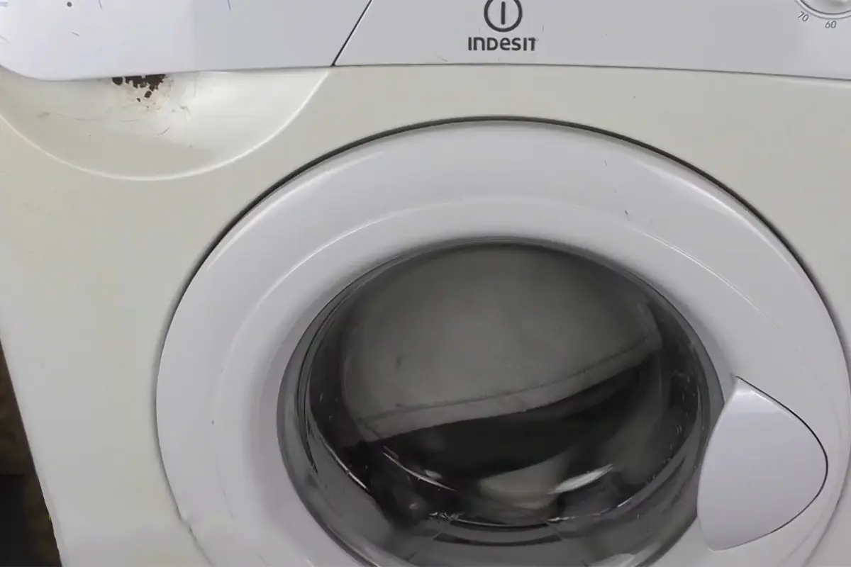 Perché il cestello della lavatrice fa fatica a girare
