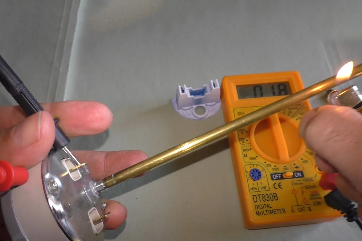 verifica termostato scaldabagno con tester